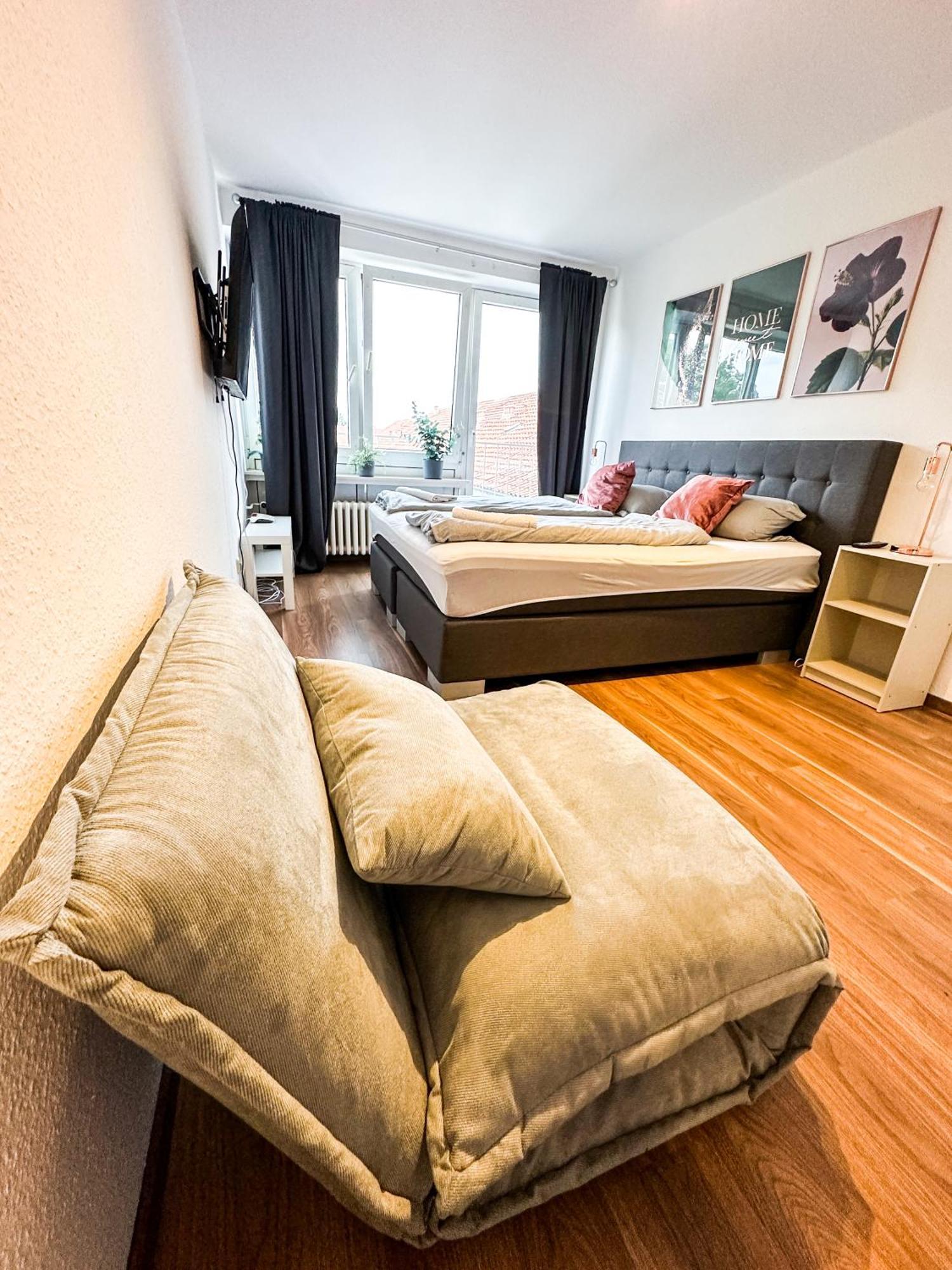 Apartment Fuer 3 Gaeste Kostenlose Parkplaetze Und Lift Hannover Exterior foto